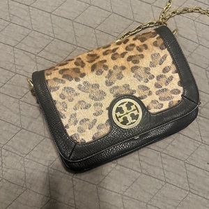 Tory Burch Leopard print Crossbody bag